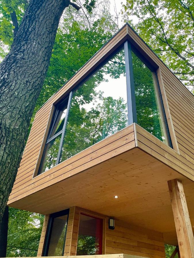 Utopia Village - Art & Nature Lodges Монс Екстериор снимка